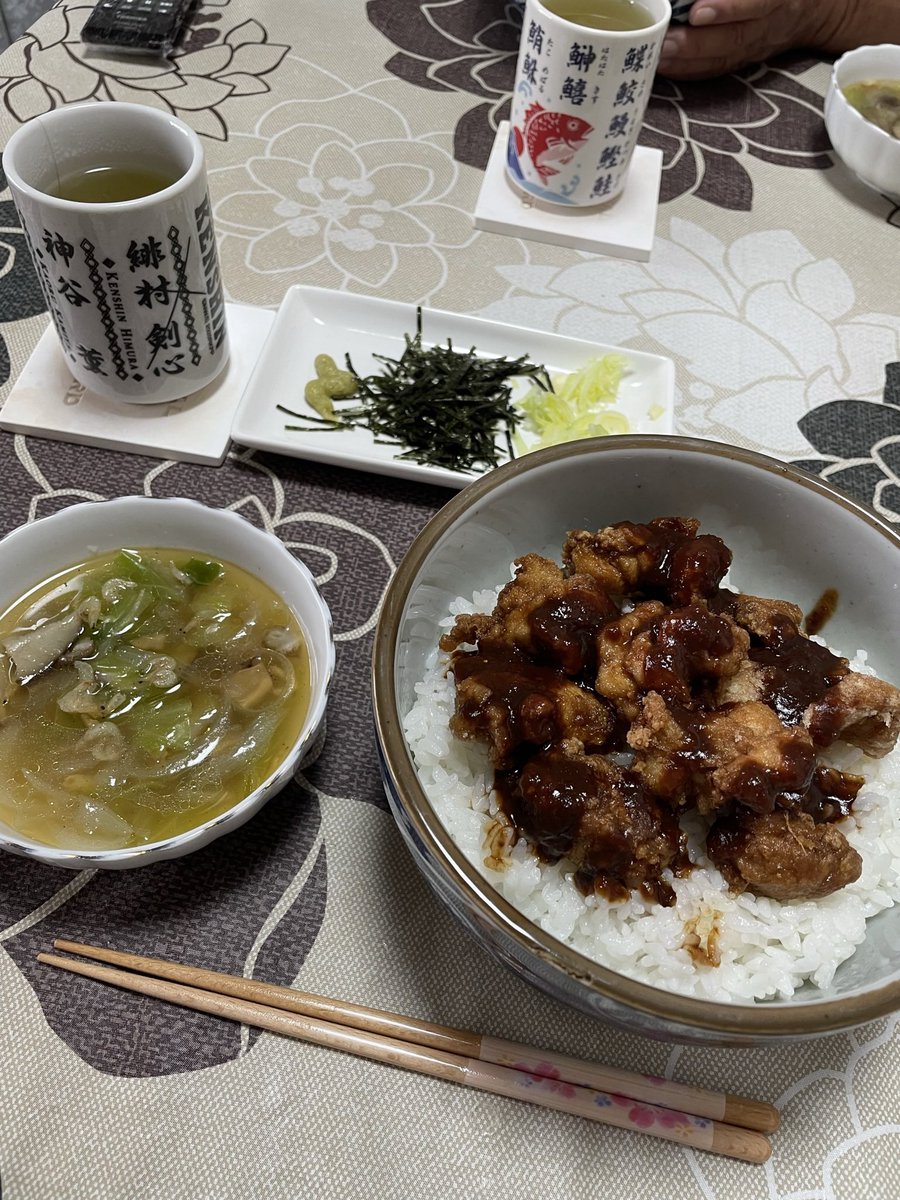 しぃ tweet media