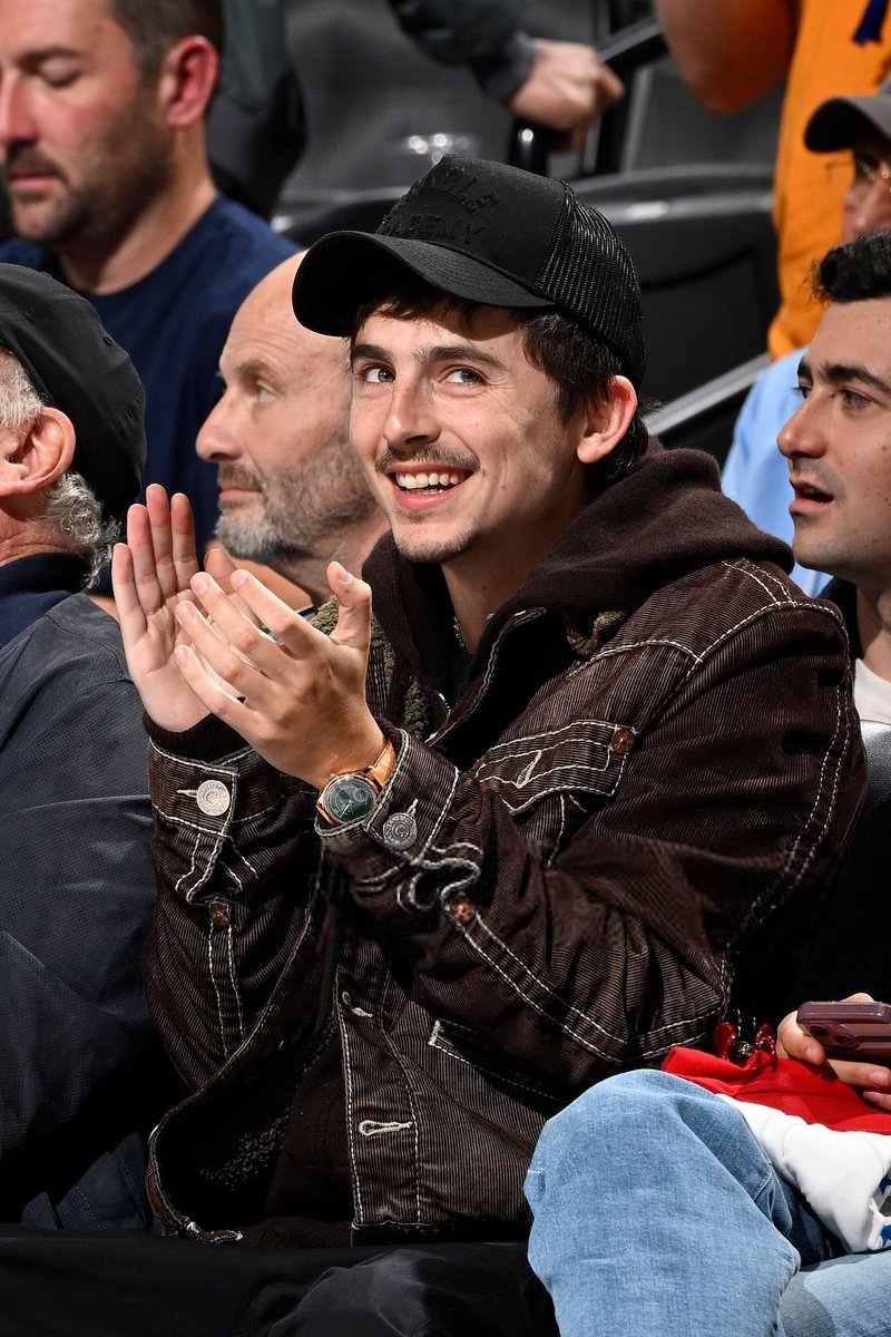 Timothée Chalamet Updates tweet media