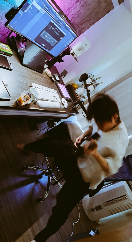 uzu🌐the GazettEは5人で永遠 tweet media