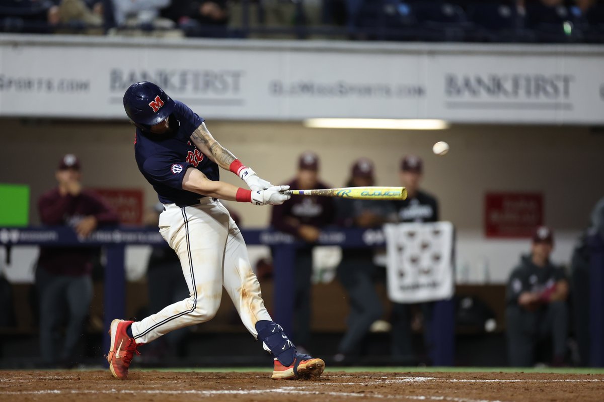 OleMissBSB's tweet photo. Love a Friday night at Swayze❤️💙 https://t.co/0hb5C336bs