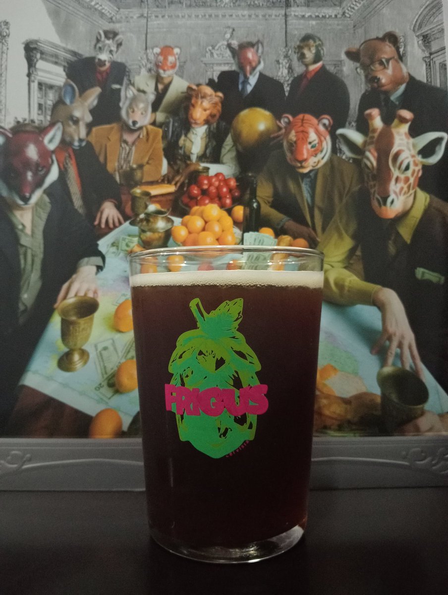 FCervisia's tweet photo. Más del #CebadaYVinyl con Blood Of The Unicorn una Hoppy Red Ale de @PipeworksBrewin dulce y suave con 6.5%

Antibalas de @Antibalas 2012

#Frigus #beer #cerveza #craftbeer #beerme #beertime #beerlover #BrothelHB #drinkbeer #vinylrecords #vinylcollector #viernes #bier #birra https://t.co/6QYZacI4va