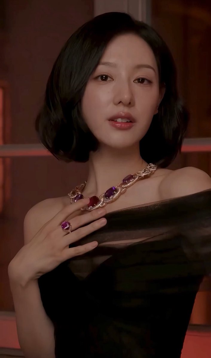 나비서 tweet media