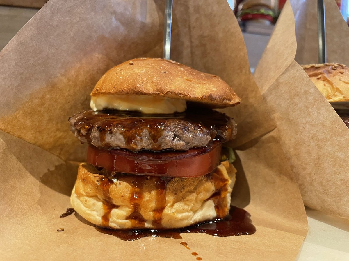 CHILLAX BURGERS &WINE チラックス 池袋グルメバーガー ハンバーガー tweet media