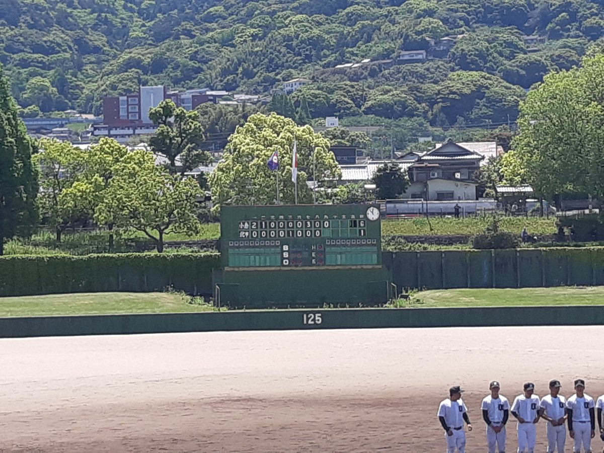 makotta3's tweet photo. 第54回北九州市長杯争奪高校野球大会は、小倉6-1北九州市立で、小倉が2016年以来10年ぶり4回目の優勝。 https://t.co/e0bM4O9MCg