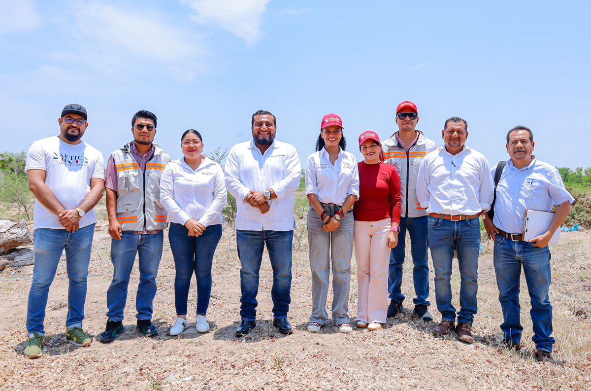 RCP_NoticiasSC's tweet photo. La secretaria de Educación Pública de Oaxaca, Fernanda Chávez, y el presidente Miguel Sánchez, anunciaron esta mañana la construcción del Bachillerato Nacional “Margarita Maza” en Juchitán, un nuevo espacio de educación media superior que permitirá ampliar la oferta educativa https://t.co/LAwTXY2irn