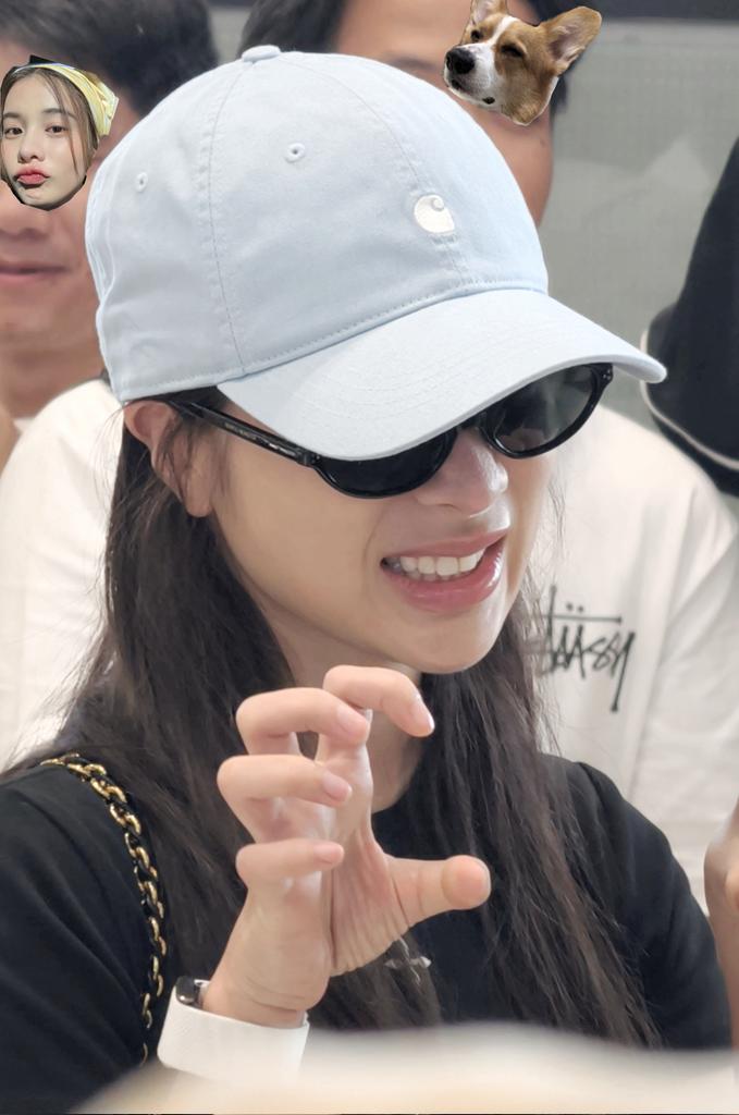 nwesvis's tweet photo. นี่ไง เมะเคี้ยว เมี้ยวววเคะ https://t.co/34m8vECWcA