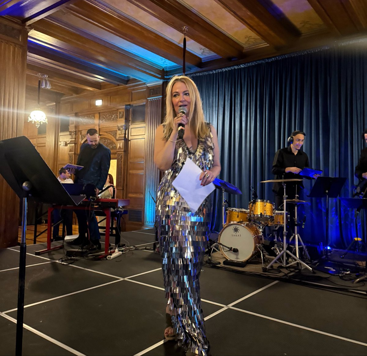 🎙Laura Steele🎙 tweet media