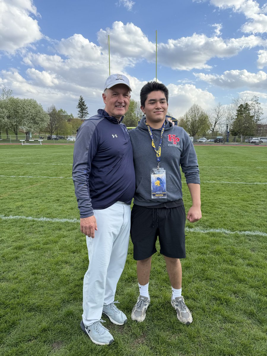 Jlechuga40's tweet photo. I had a great visit today at @CarletonFB I enjoyed watching spring practice and learning more about Carleton. Thank you @CoachJournell @CoachSamKent @rexdesso15 and the entire staff for having me! https://t.co/QqPK53ykLu