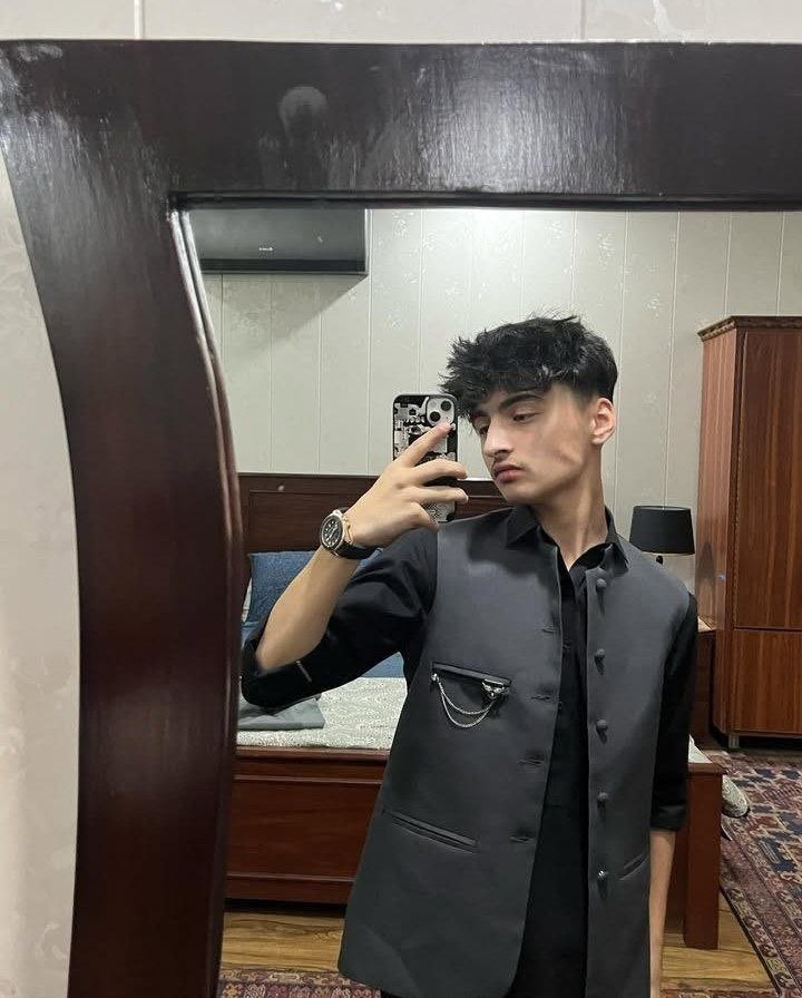 James tweet media