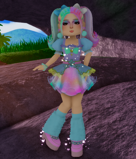 HeartsYTOficial's tweet photo. Hi! making another random outfit in sunset island✨ #rh #royalehigh #rhoutfits #sunsetisland https://t.co/1ok7i4MYAT