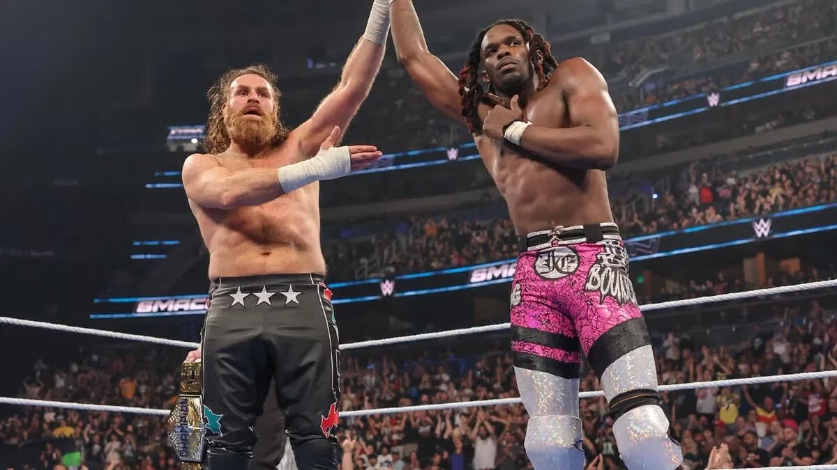 JonathanPete194's tweet photo. @WrestleOps He’s kinda not lying. When Sami held the title it was banger matches. Now it’s this gingerbread man BS……it’s actually hurting tricks momentum. https://t.co/Vs97aKUQlW