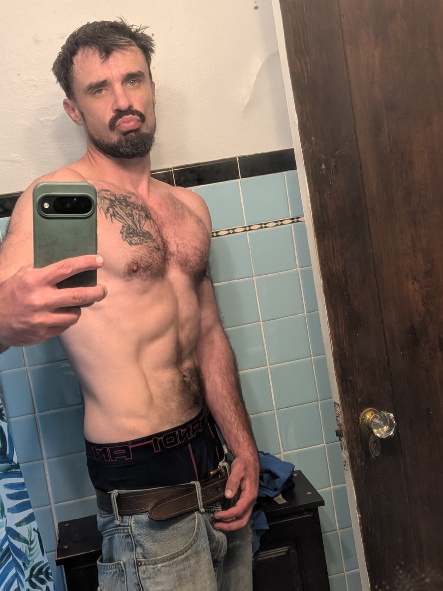 Zach 🐻 tweet media