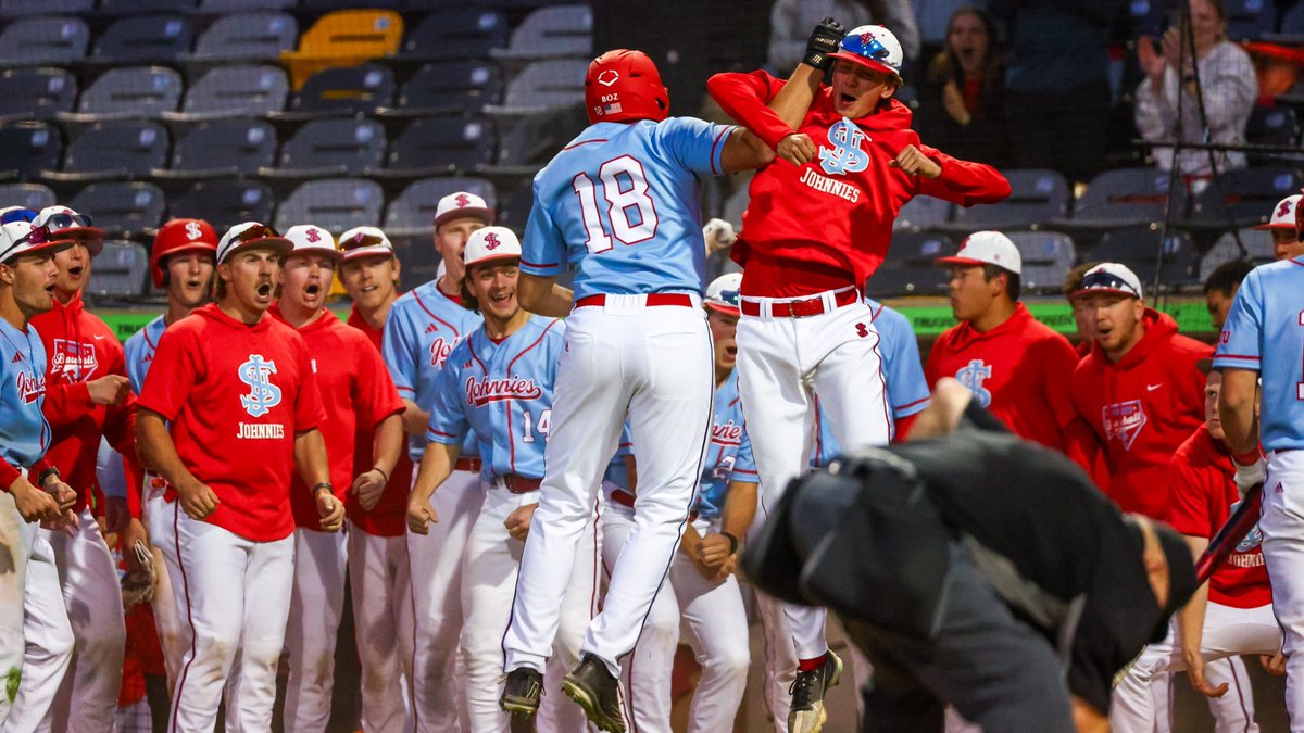 SJUJohnnies's tweet photo. . @SJU_Baseball advanced to Championship Saturday w/a nail-biting, 9-8 win over Saint Mary's tonight at CHS Field!

RECAP: https://t.co/ZcLLg9VMAO

#GoJohnnies | #d3baseball https://t.co/Z0VmlZacXe