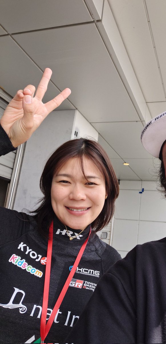 翁長選手サインと写真ありがとうございました😆 去年一緒に写真撮らせ