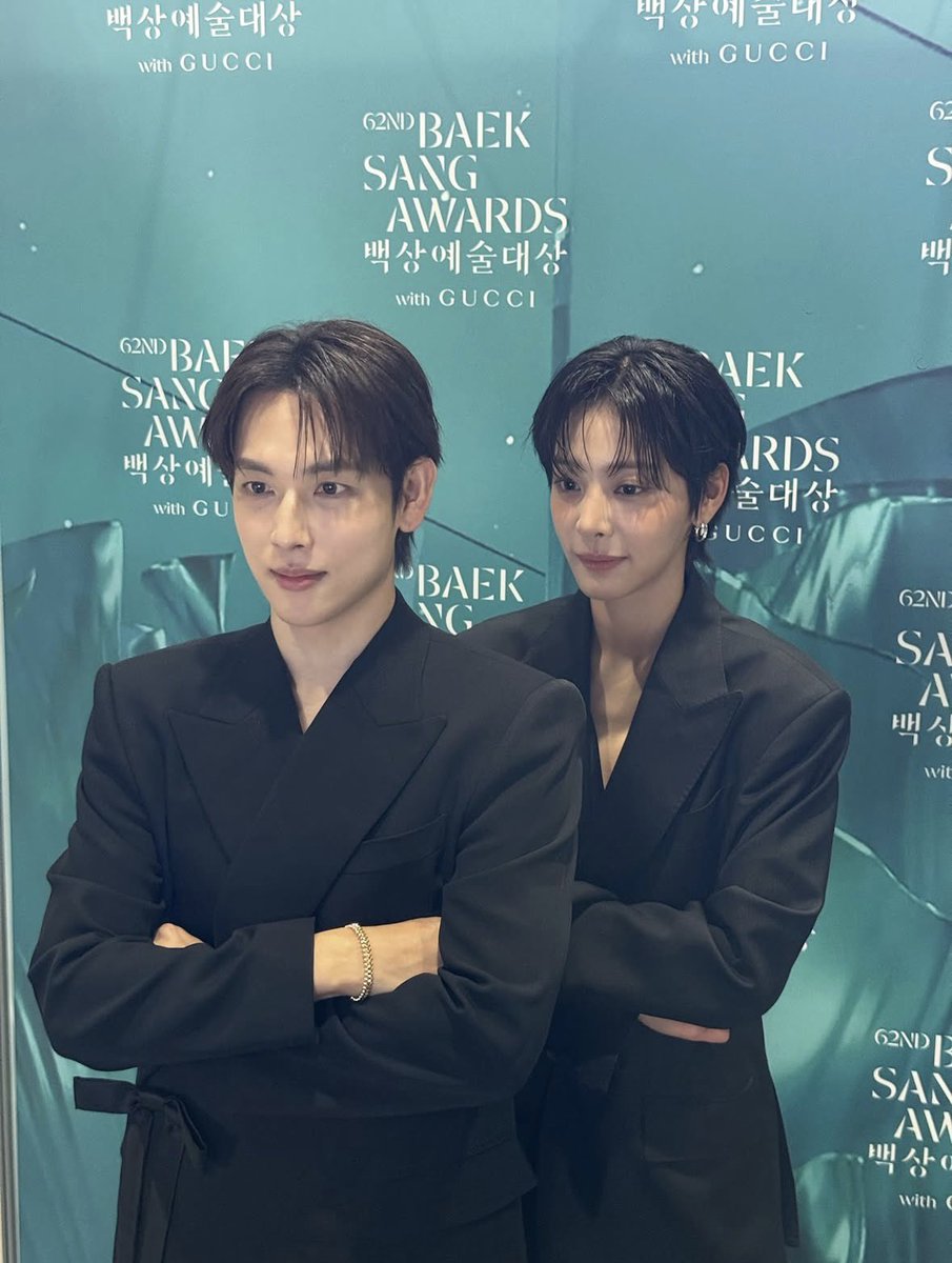 𝘺𝘴𝘸 𝘱𝘪𝘤𝘴 tweet media