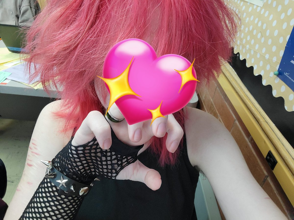 Lil_Rowen | shtwt tweet media