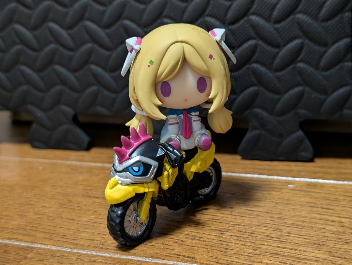 ホロメンバイクに乗せがち。 みんなノリにノってるね〜♪ 他誰乗せたら