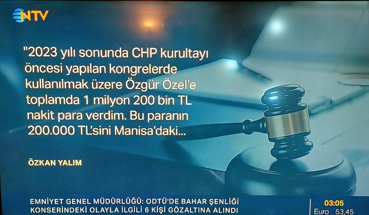 1071m_a's tweet photo. @eminpazarci Görmezler-Duymazlar-Bilmezler ! hala ekrem diye tapınıyorlar! hala itiraflar varken soygunlar varken şakşaklıyorlar! bir zaman başşeflerini🎩 korkudan alkışlayıp tapınırlardı şimdi bunlardan ne bekliyorlarsa! kaçanlar istifa edenler kirli ne varsa döktü ortaya hala #özgürözel ! https://t.co/xUJOHcXXjb