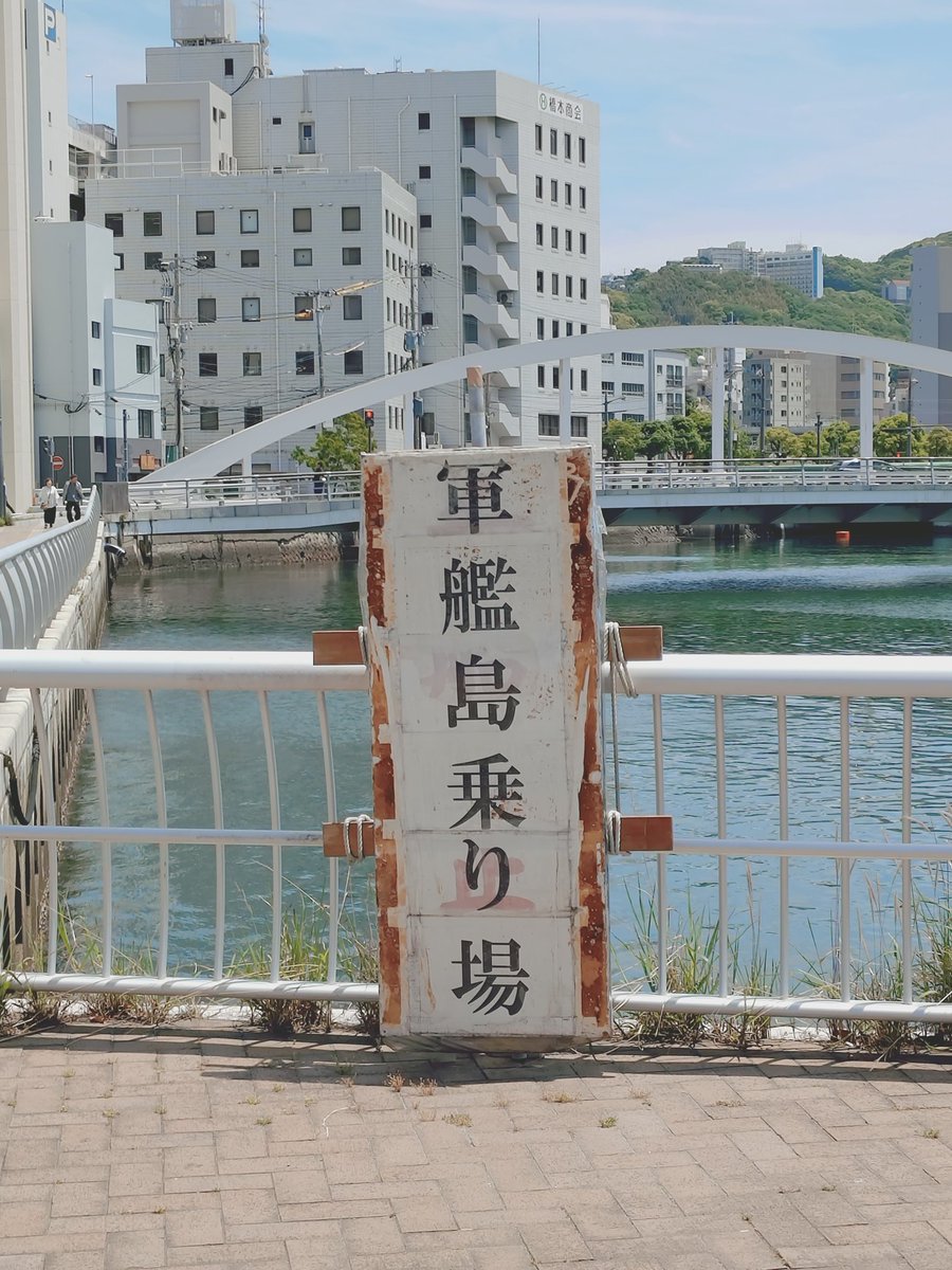 頁 tweet media