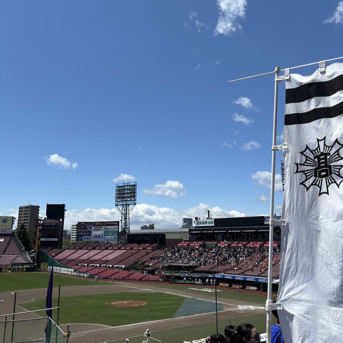 oimyg's tweet photo. 定期戦においでよ https://t.co/QdtX1qsPwU