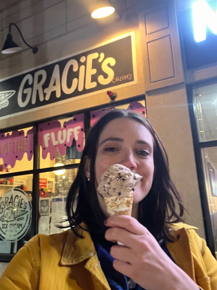 Emma Friend tweet media
