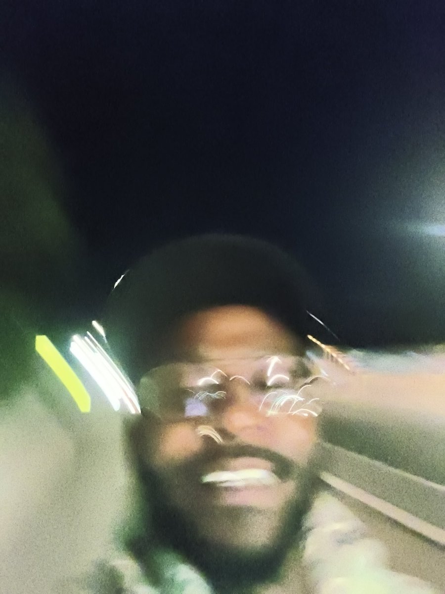 thtguyt's tweet photo. #Day519! Apecoin🦍
A Supporting $APE 🐸🐐 A
Selfie until ApeCoin hits a all-time high
🤞🏾🫡 #yuga @apecoin Blessings 🐒ApE https://t.co/cSqgdYqwCA