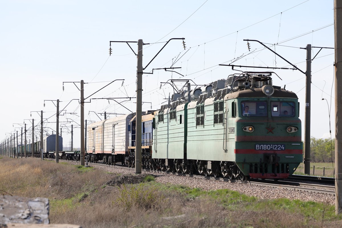 ierisnip01's tweet photo. カザフ国鉄 ВЛ80Т-1224
1976 Новочеркасск製
2026/4/30
��ороковая-№42
#ВЛ80
#астана
#Kazafstan https://t.co/g3LsMFrGeB