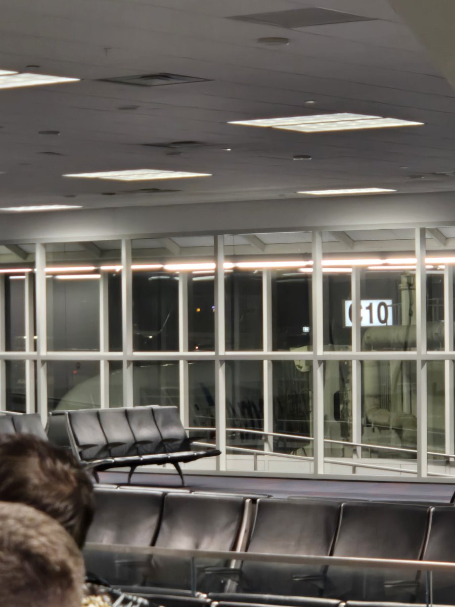 DerekDarbs's tweet photo. @AmericanAir my plane landed on the right time, but then took 20minutes to get to the gate... the skylink at DFW was broken, so a group of 30 people ran well over a mile to get to our gate with 10 min before takeoff. Now in customer service watching our plane leave... Never AA https://t.co/3CiEcOZRzw