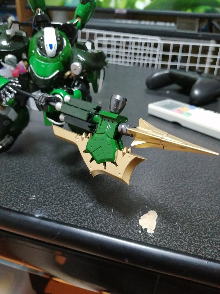 キラトマ tweet media