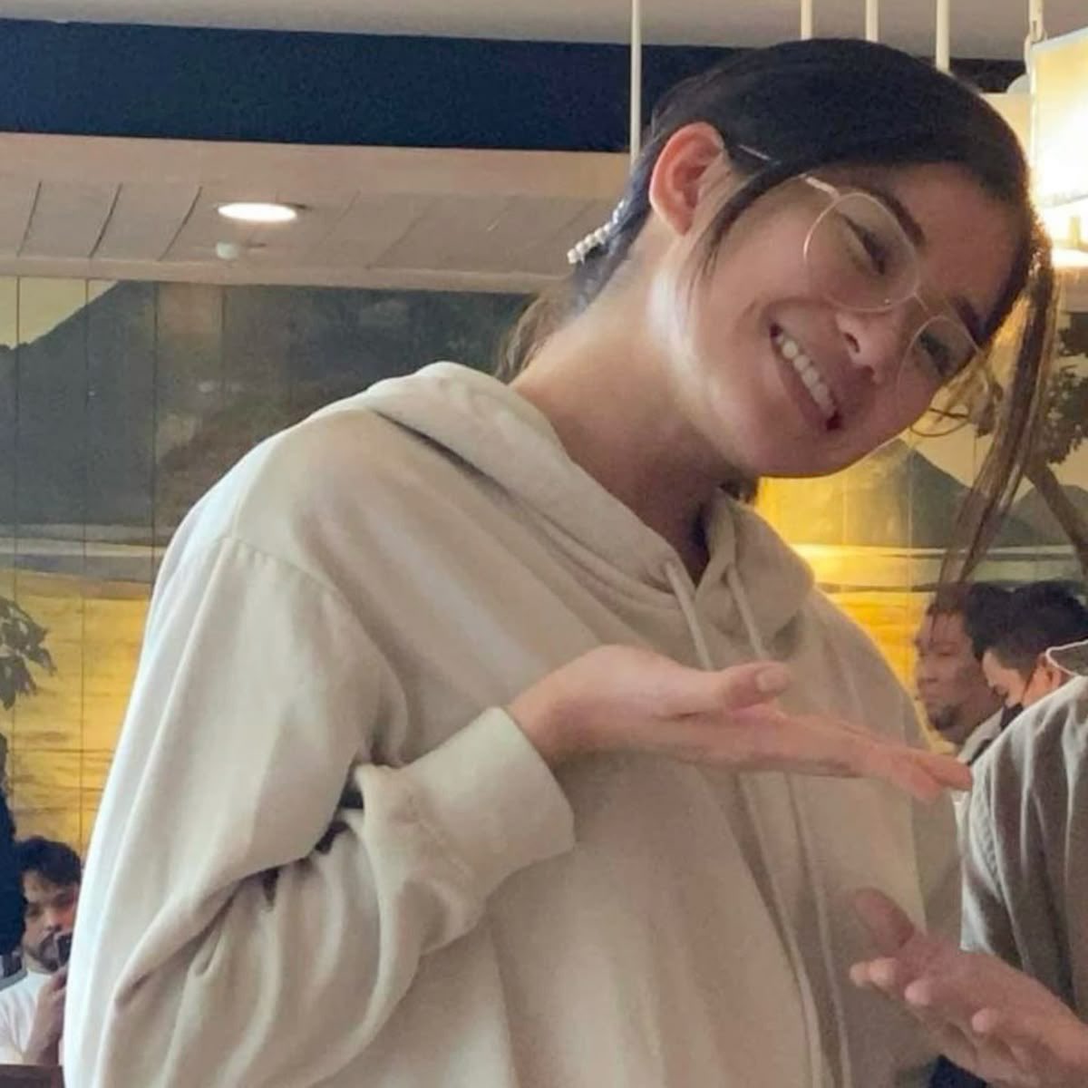 aiahndue's tweet photo. soft when with you
a #jhoaiah one shot au

wherein the softest woman, ali, met the gentlest woman, kai. https://t.co/CQEITxRmb2
