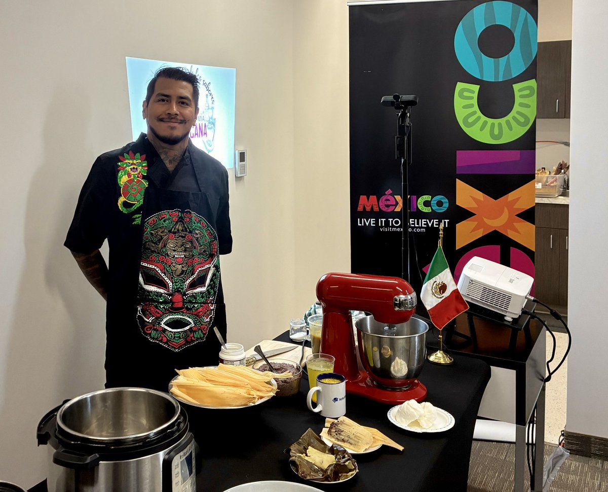 Consulmex Calgary tweet media