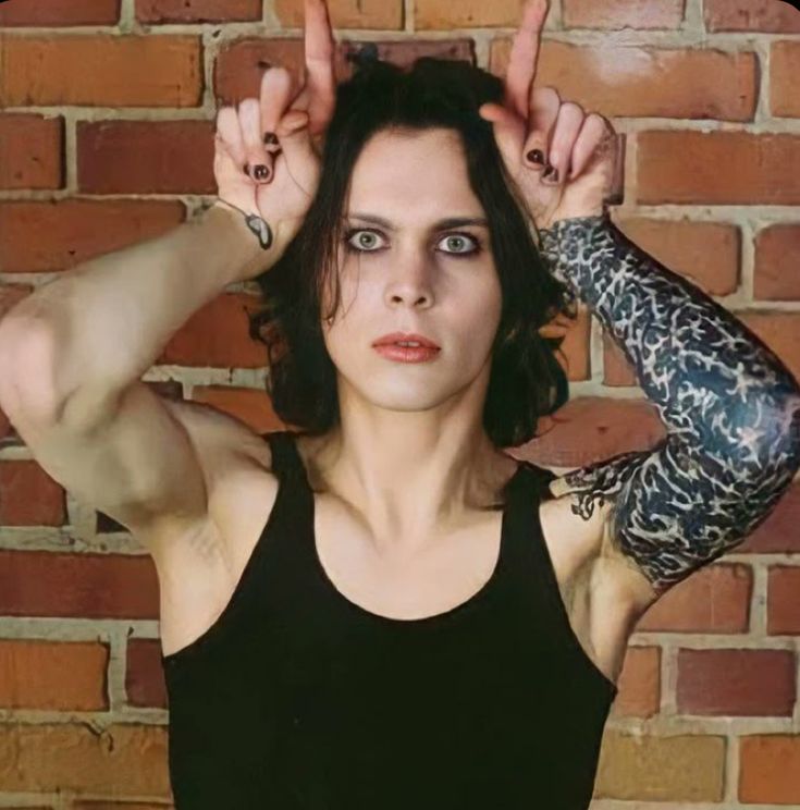 acervo ville valo tweet media