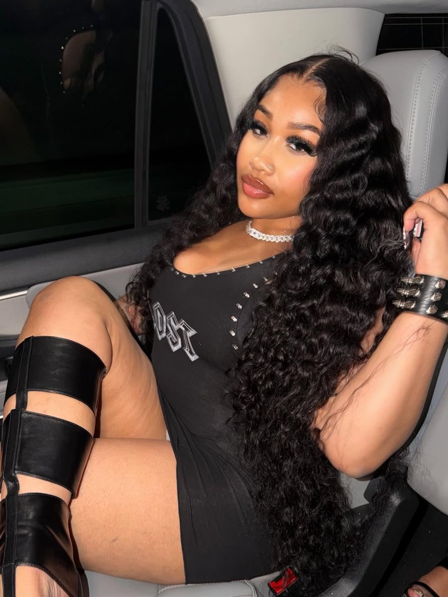 LuzSlayyyxx's tweet photo. 🖤 https://t.co/faep7BYLGi