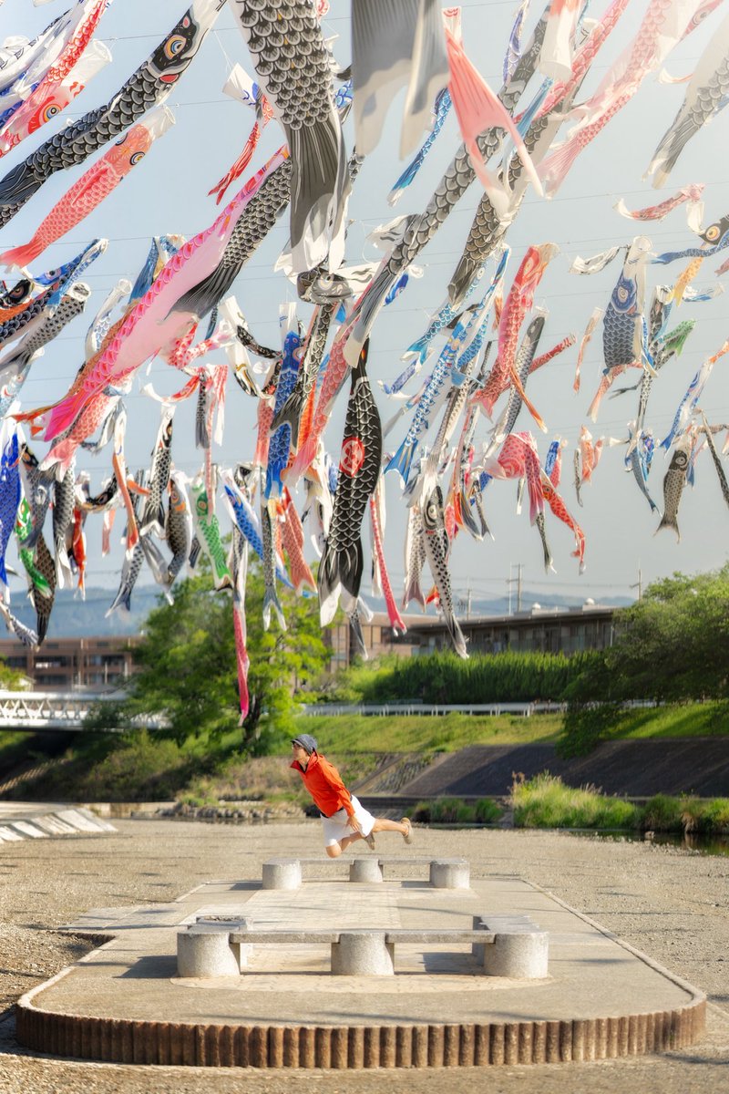 zgravity00's tweet photo. 本日の零重力「上流へ」
みなさん、ゴールデンウィークはどう過ごしましたか？🎏
旅行、帰省、趣味、お仕事…
それとも家でゆっくり派？

私はなんだか全部詰め込みました（笑）
さぁ、早速忙しいぞ。

【撮影のご依頼承っております（兵庫〜全国対応）】

#零重力 #東京カメラ部
#tokyocameraclub #浮遊写真 #バレエ
#写真好きな人と繋がりたい
#キリトリセカイ
#ファインダー越しの私の世界
@tokyocamerajp 
@tbsmatsukosekai