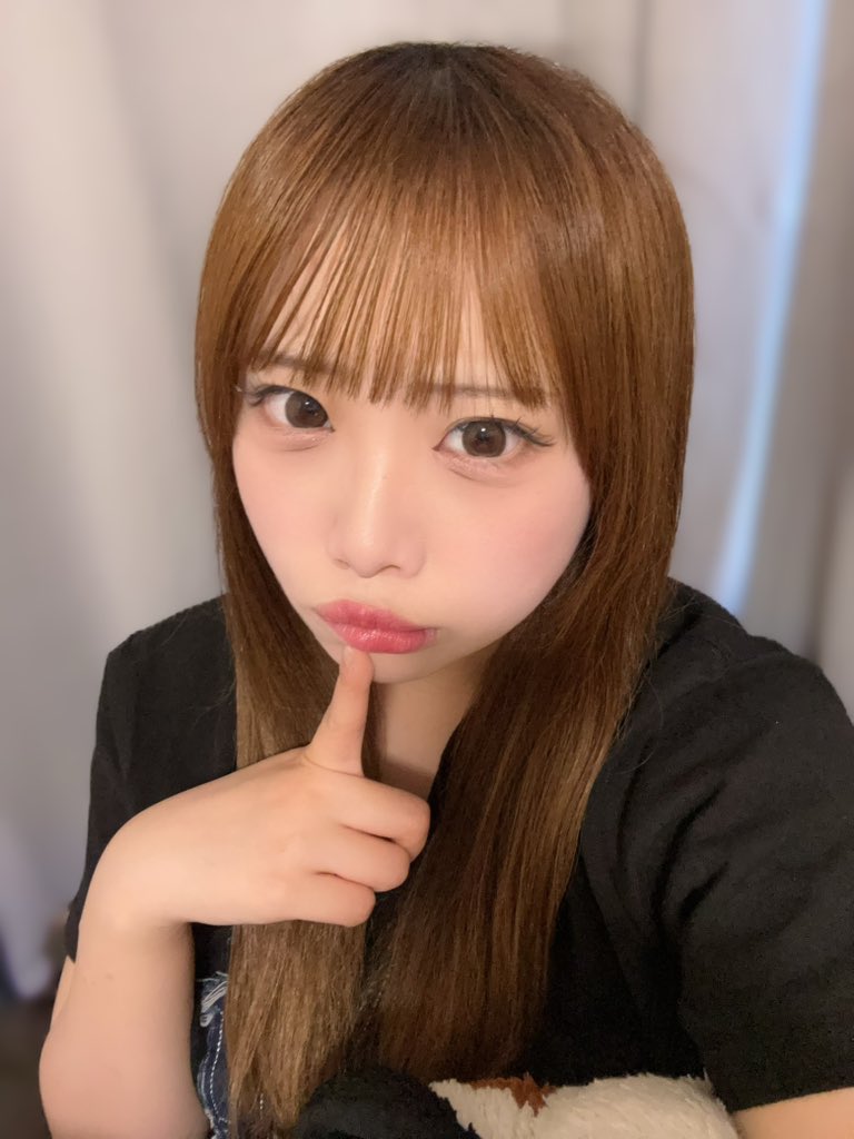 愛園ひな tweet media