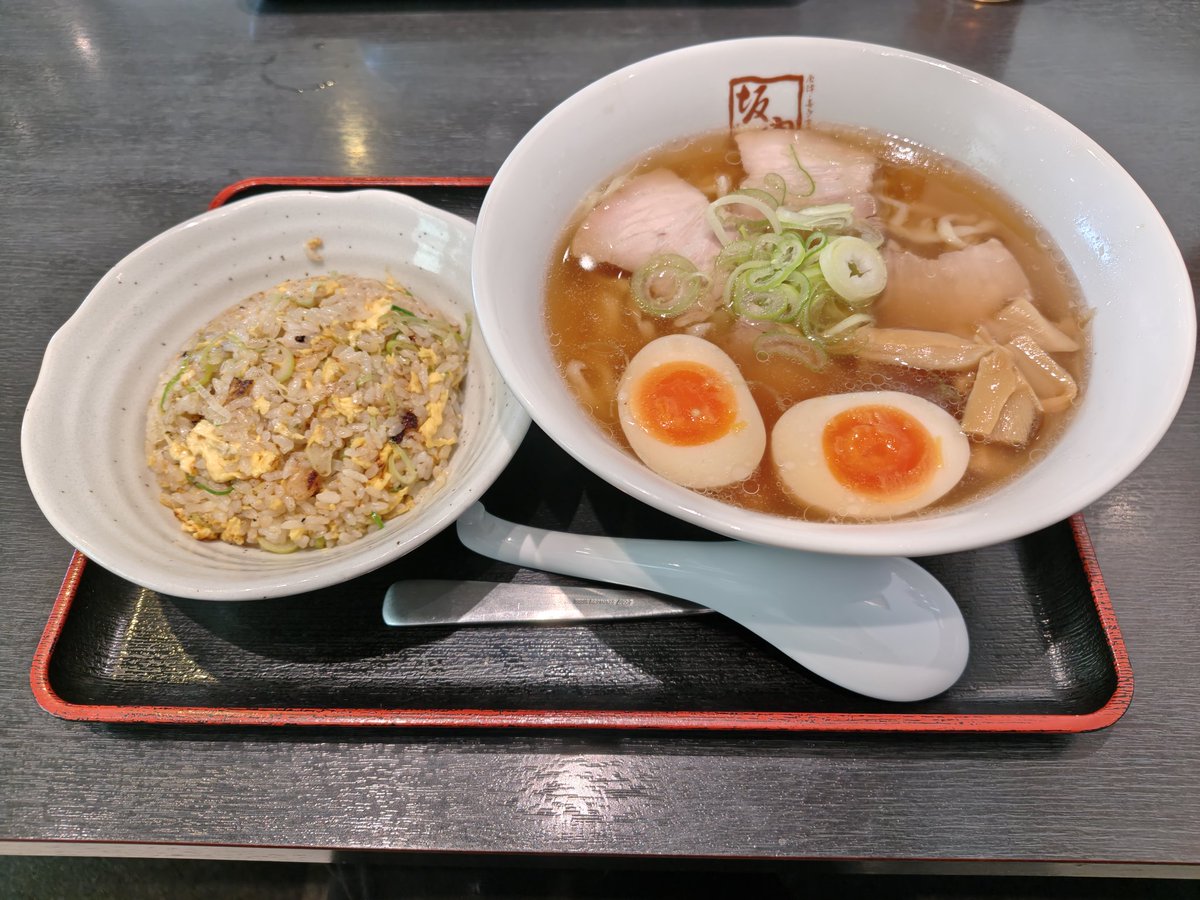 もさ tweet media
