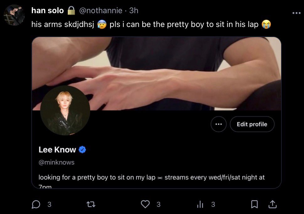 a ✧ tweet media