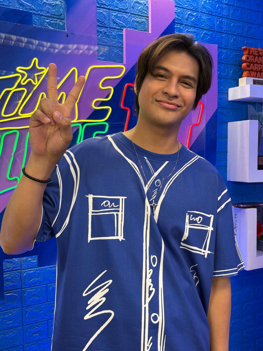 It's Showtime tweet media