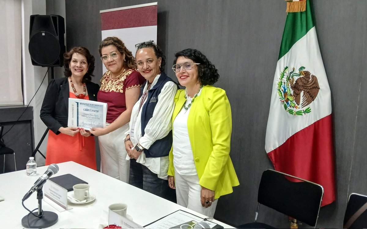 Comisión Mexicana de Ayuda a Refugiados tweet media