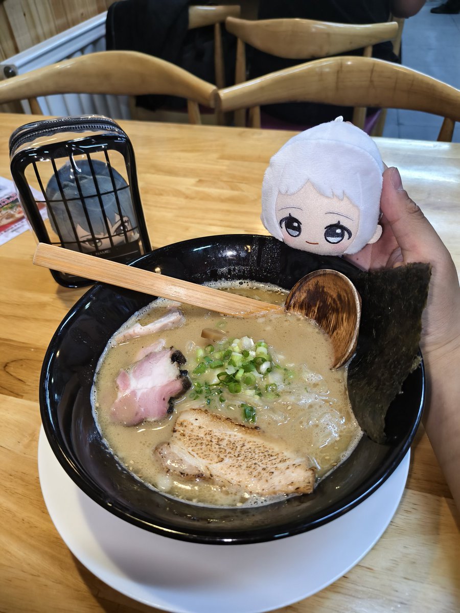Moolee_Sun's tweet photo. てまちゃんは食べられないよ
#初星学園ぬいぬい部 https://t.co/kUVL3UmOQd