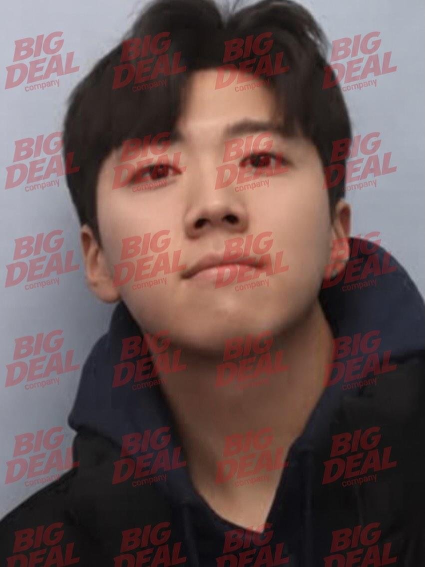 멜로리치 tweet media