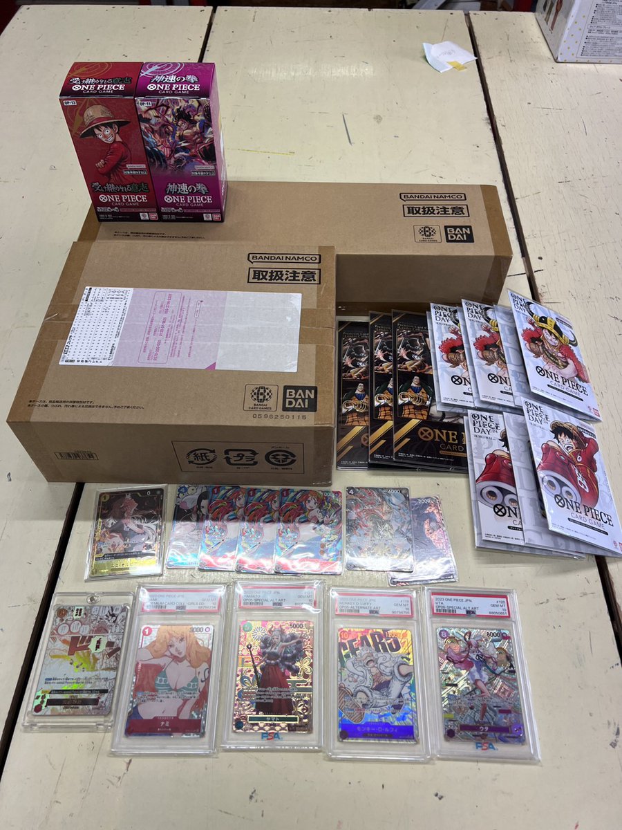 1撃30万超え！プレミアムカードコレクション各種や輸送箱未開封の1st