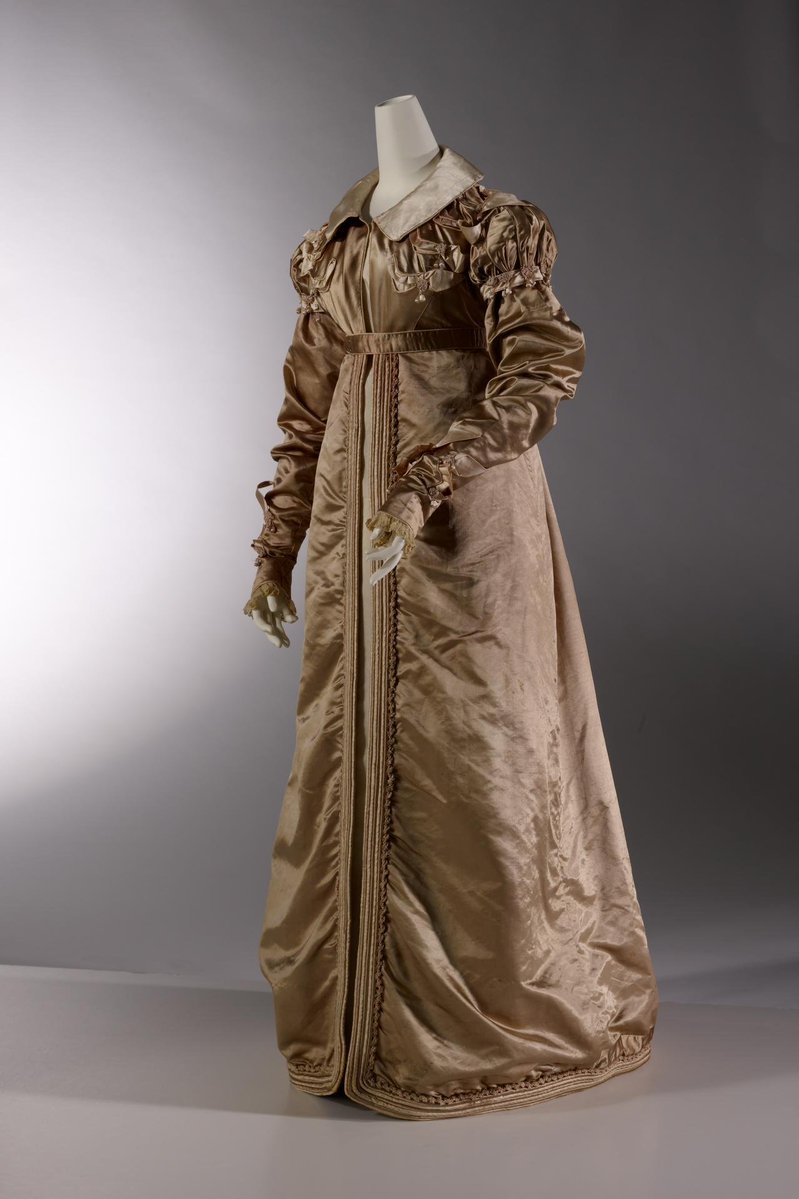 England

Pelisse, c. 1818

Silk satin

<a href="/NGVMelbourne/">NGV</a> 
#FashionHistory