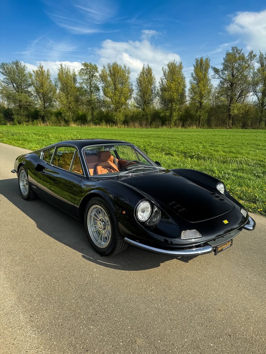 TheAutoHub's tweet photo. 1970 Ferrari Dino 246 GT https://t.co/IJVXaaKq56