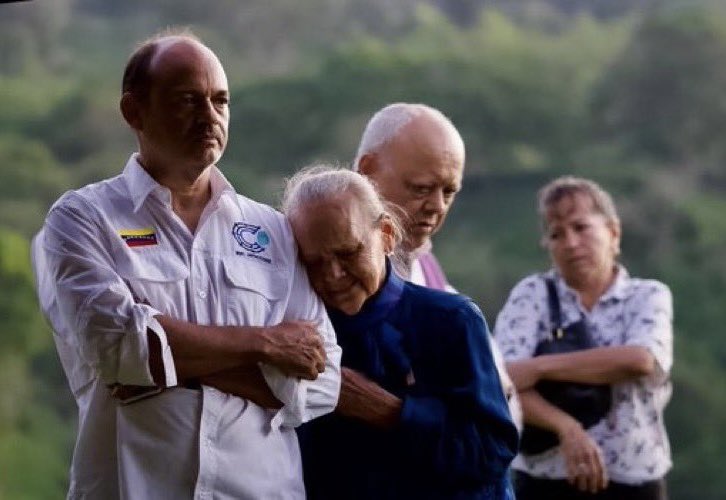 El chavismo tiene que morir… Hagamos que suceda, como se hizo con el nazismo. 
#GeneraciónIndependencia