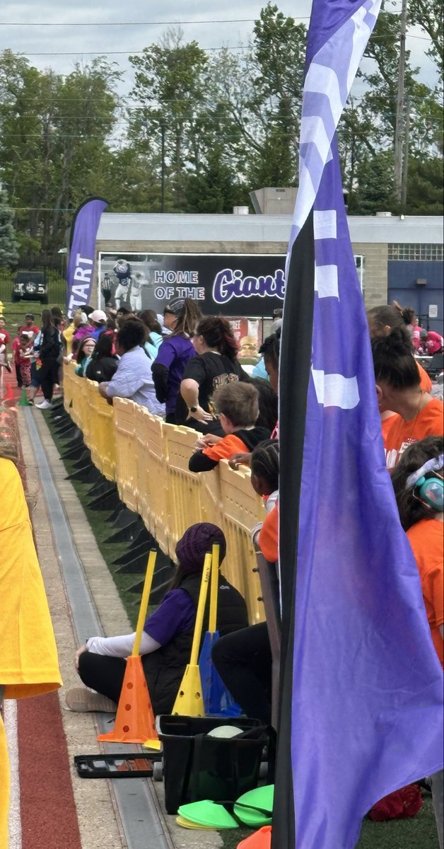Ben Davis Girls Track & Field tweet media