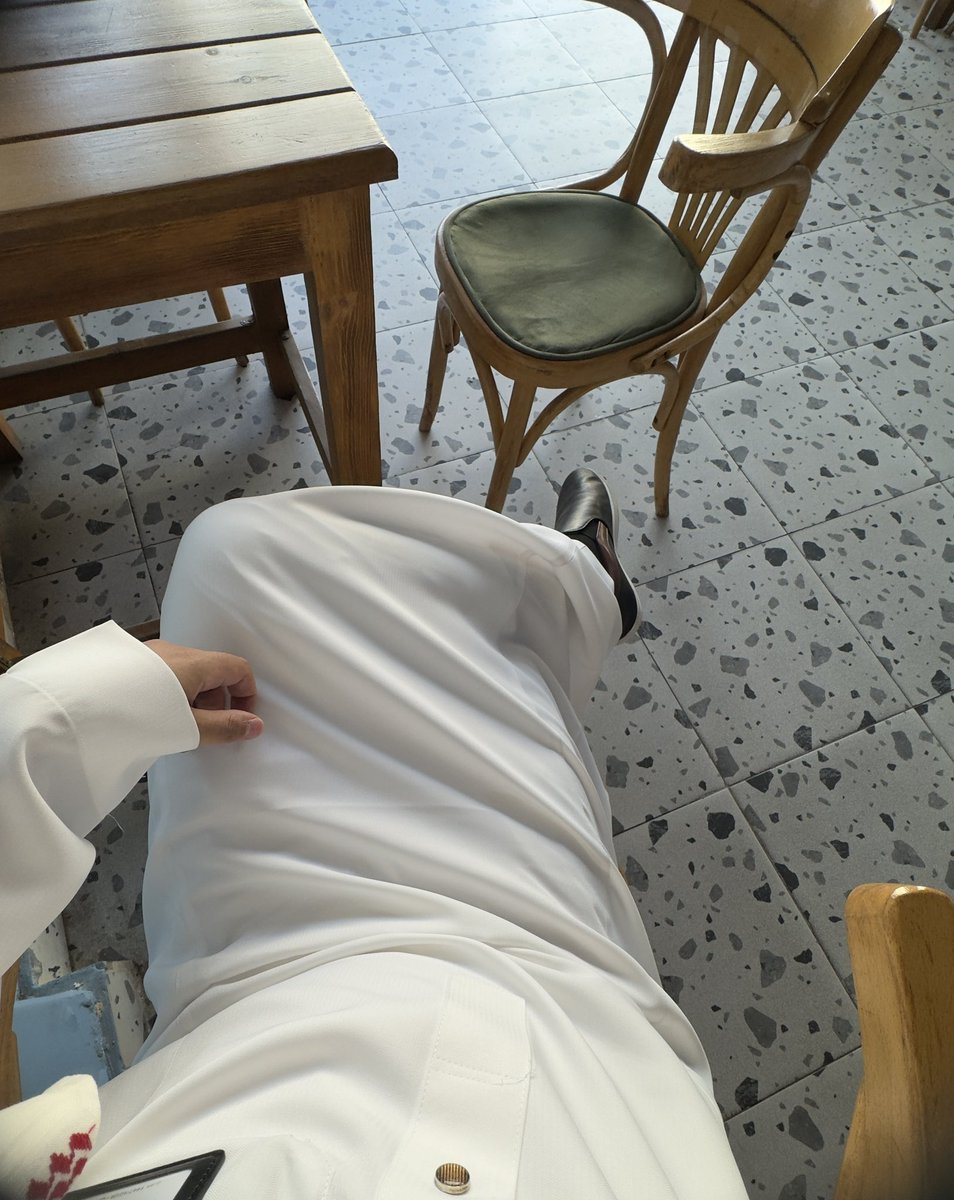 ghaith_190's tweet photo. أنت جديرُ بالبهاء، فلا تترك روحك تصارع عتمة اليأس" https://t.co/EvT1pmhwcJ