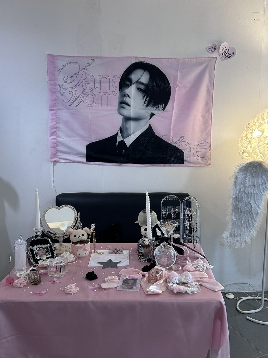 𝐀 𝐁𝐨𝐲𝐥𝐢𝐬𝐡 𝐂𝐥𝐮𝐛☆ tweet media