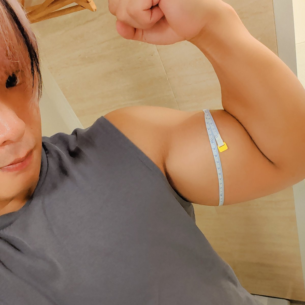 KANON_DA_YON's tweet photo. プロレス始めた時からの密かな目標、
『50cmの腕』を達成した。一旦祝おう。 https://t.co/8118UqO6XS