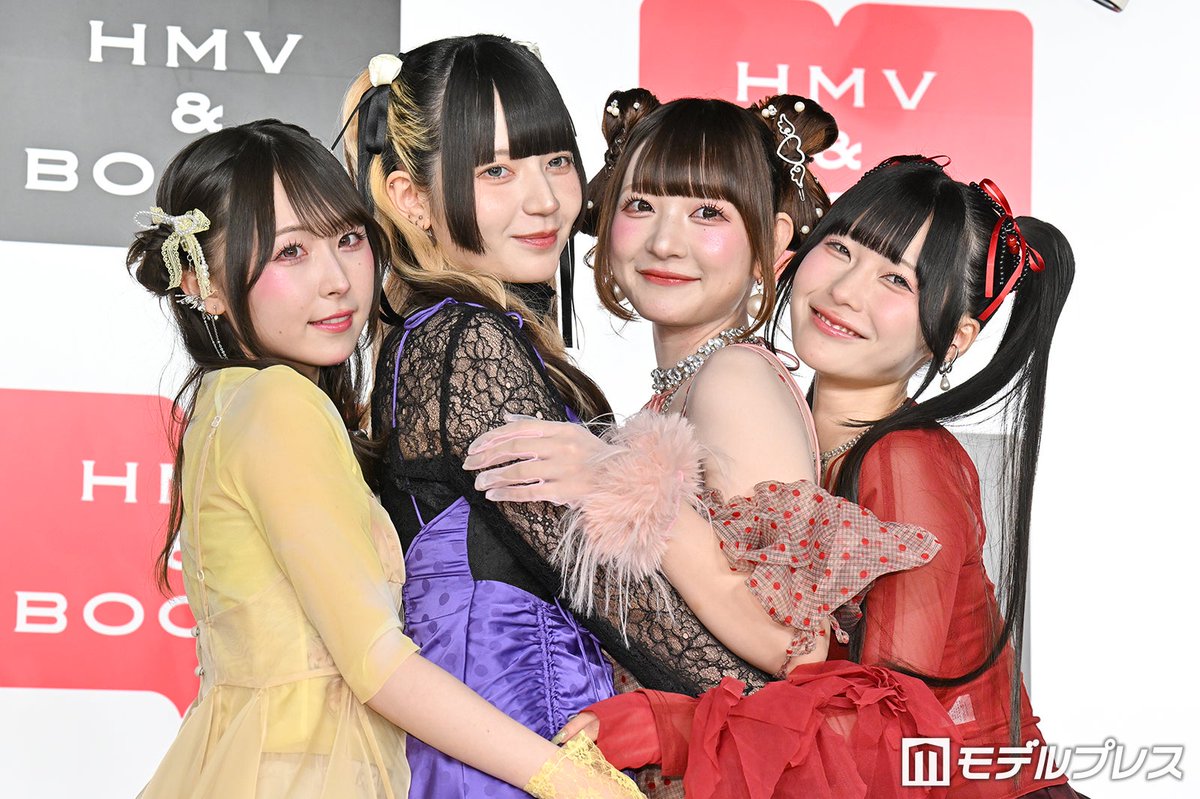 modelpress's tweet photo. きゅるして、下積み時代振り返る 
色濃く残っている思い出とは❓
https://t.co/2oqP3xfJ8B

💭「コロナ禍でアイドル始まってるから…」

#きゅるりんってしてみて #カワイイリアリズム @KYURUSHITE https://t.co/bPFugTGrrb